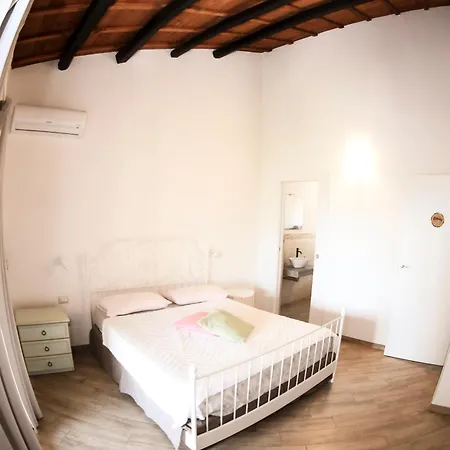 Domu Virginia Oda ve Kahvaltı *