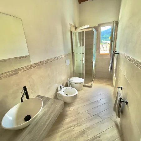 Domu Virginia Bed & Breakfast