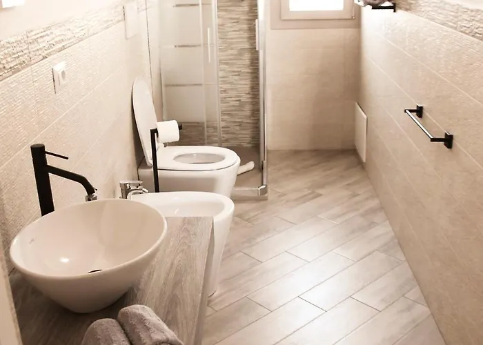 Domu Virginia Bed & Breakfast