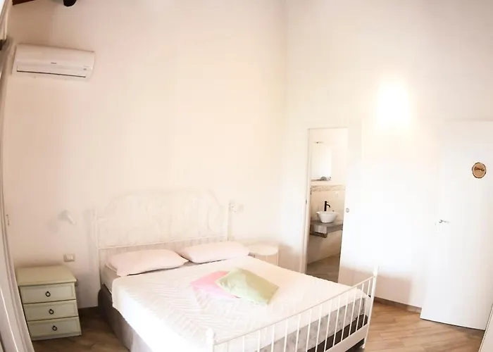 Domu Virginia Bed & Breakfast *